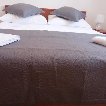 Appartamento Great Apartment, Free Parking In The Garage, Znjan *