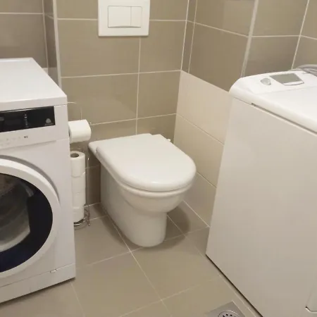 Appartamento Great Apartment, Free Parking In The Garage, Znjan Spalato