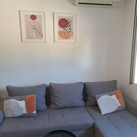 Great Apartment, Free Parking In The Garage, Znjan * Split